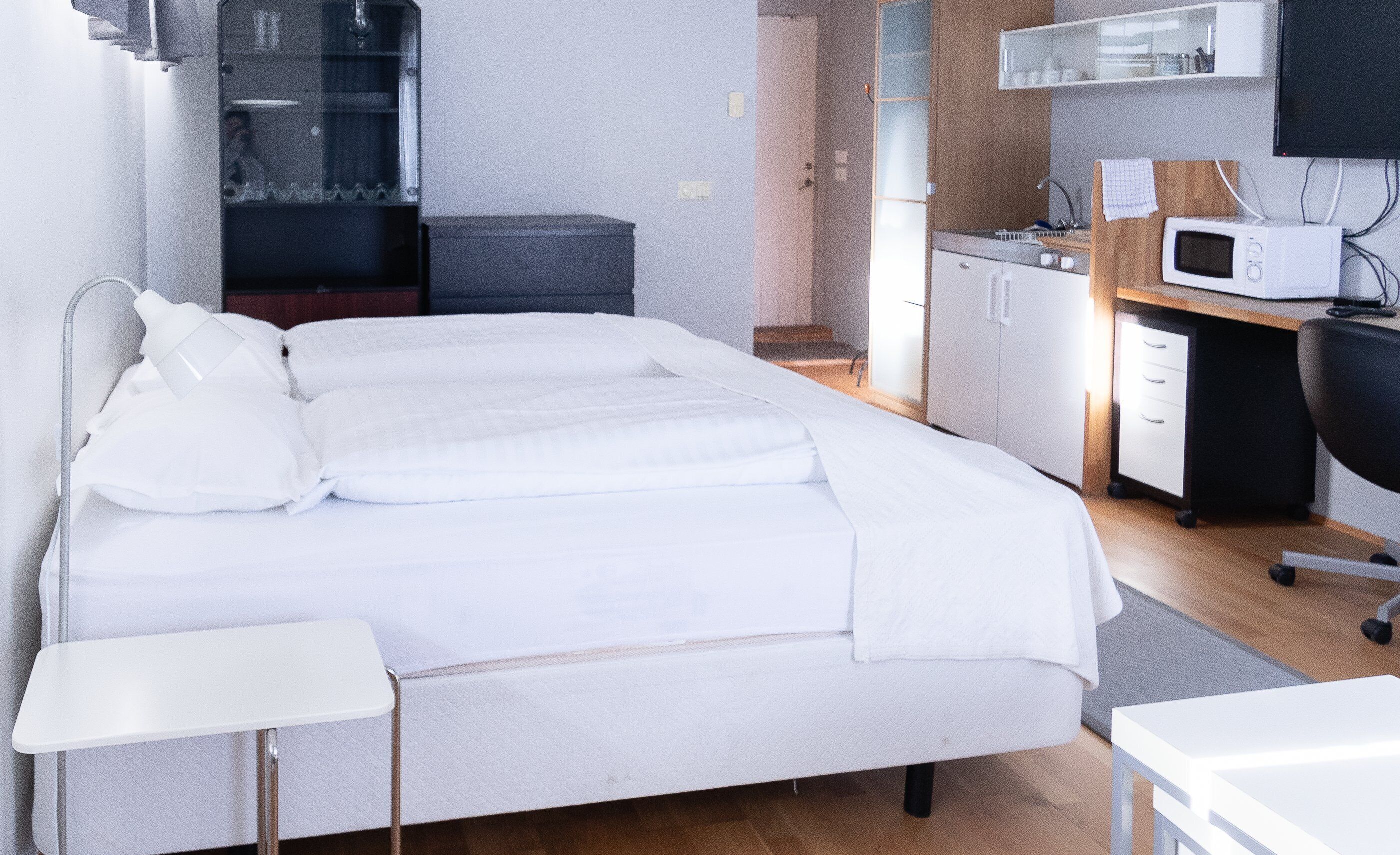 junior triple room, private bathroom | 1 bedroom, blackout curtains, free wifi, bed sheets
