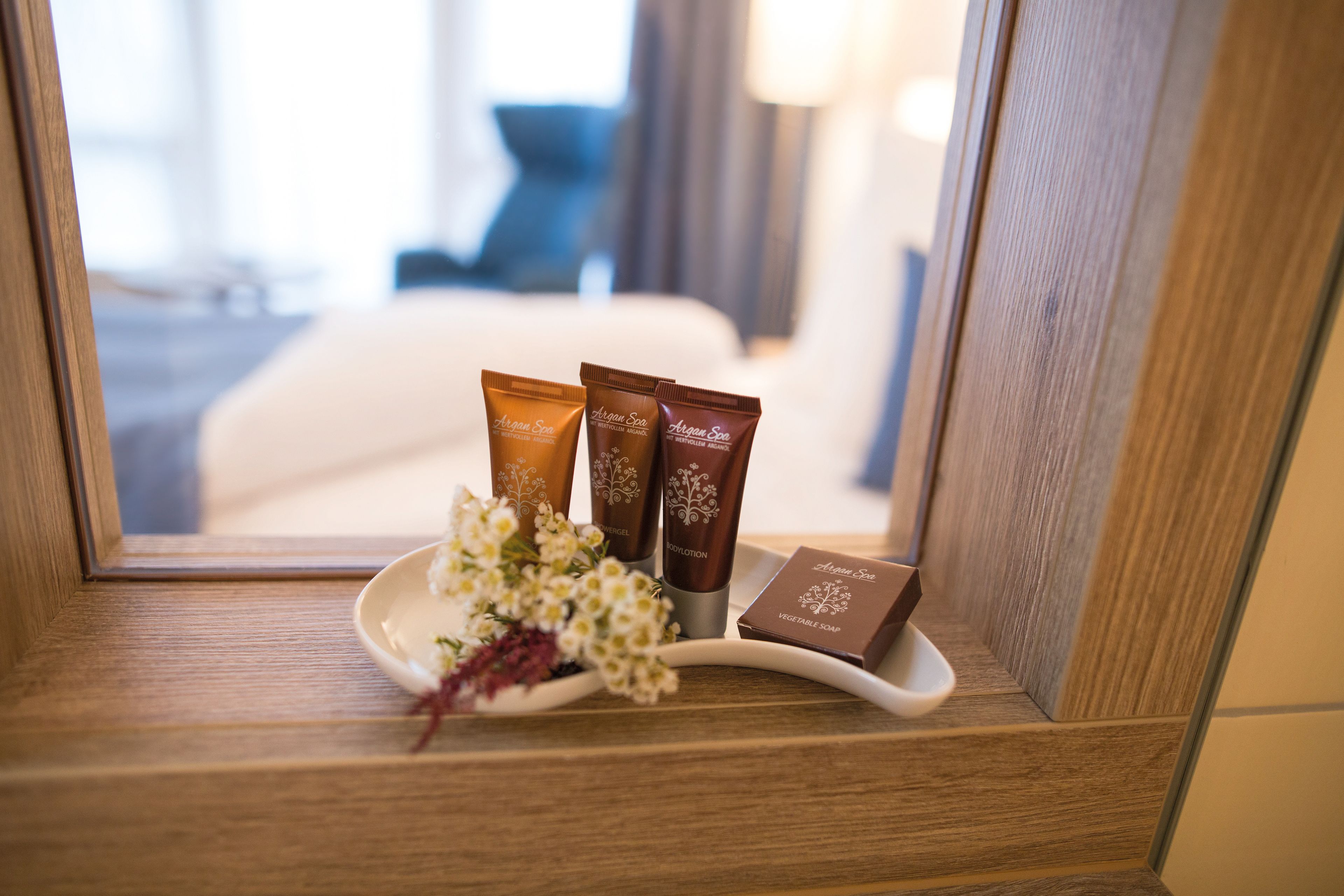 premium single room, 1 double bed, non smoking | bathroom amenities | shower, free toiletries, hair dryer, bathrobes