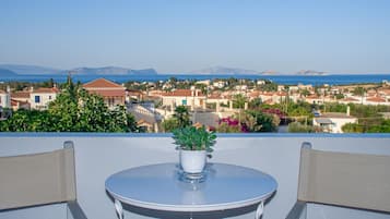 Superior Double or Twin Room, 1 Bedroom, Non Smoking, Sea View | Balcony view