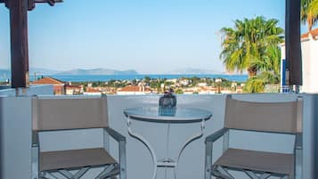 Superior Double or Twin Room, 1 Bedroom, Non Smoking, Sea View | Balcony view