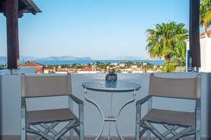 Superior Double or Twin Room, 1 Bedroom, Non Smoking, Sea View | Balcony view