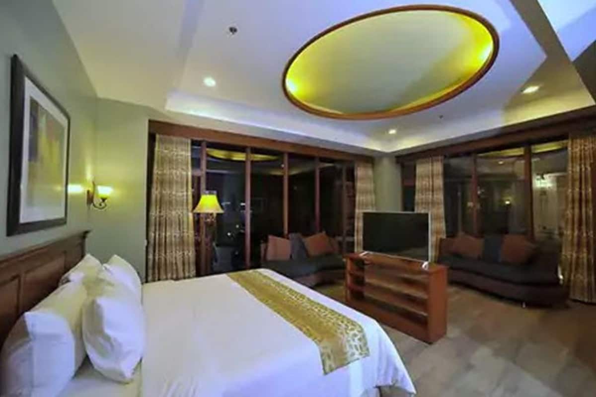 king suite | room amenity