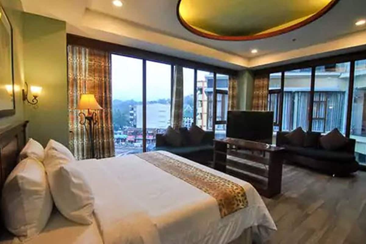 king suite | room amenity