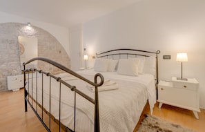 Free WiFi - Aurum Templi Suites (Split)