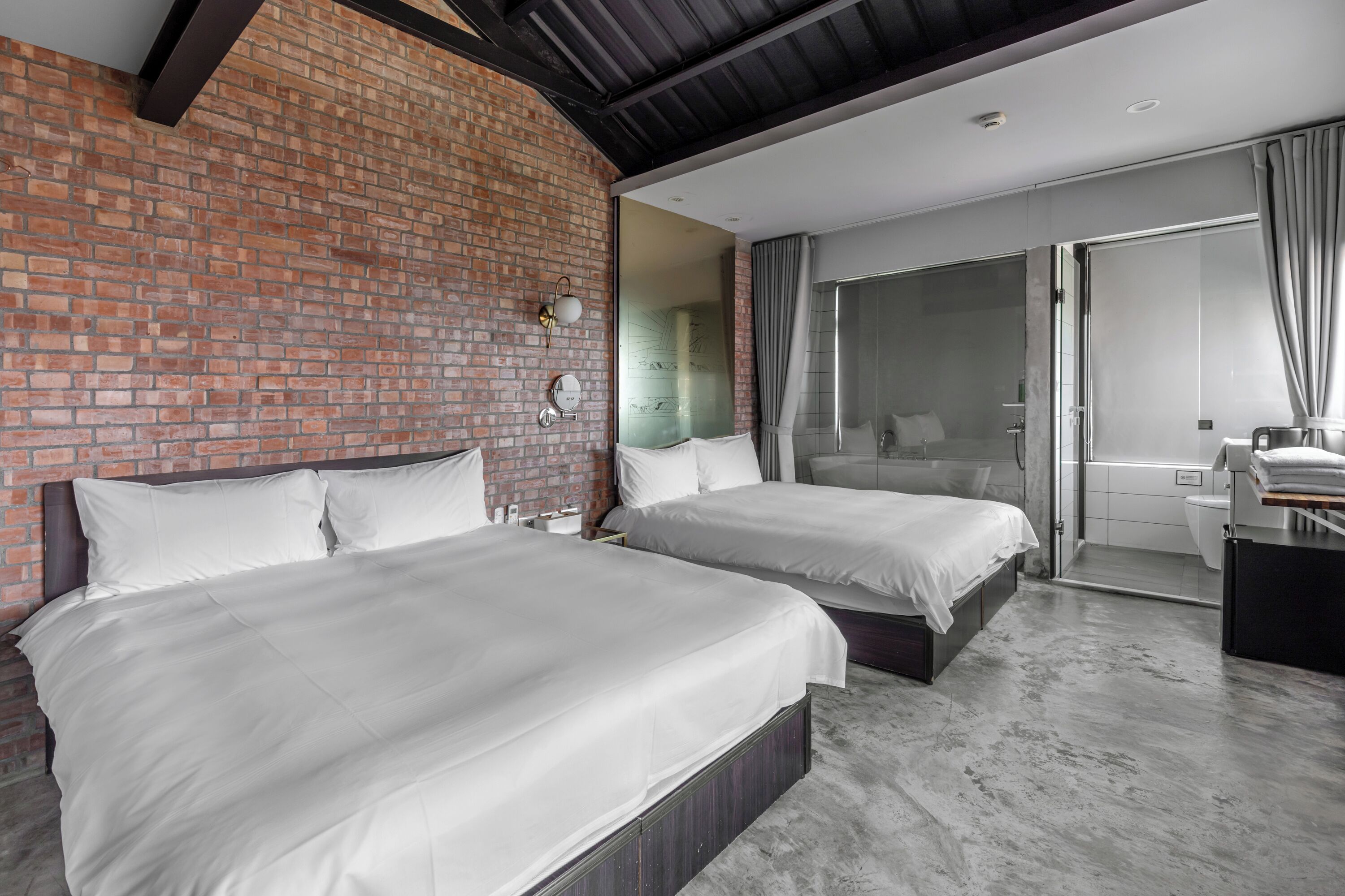 Sea view deluxe quadra room with bathtub | View from room