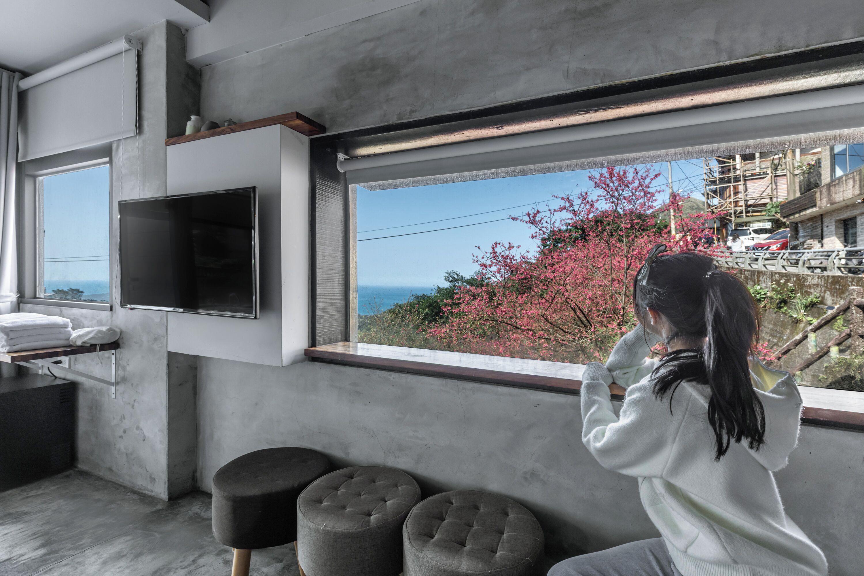 Sea view deluxe quadra room with bathtub | Blackout drapes, soundproofing, free WiFi, bed sheets