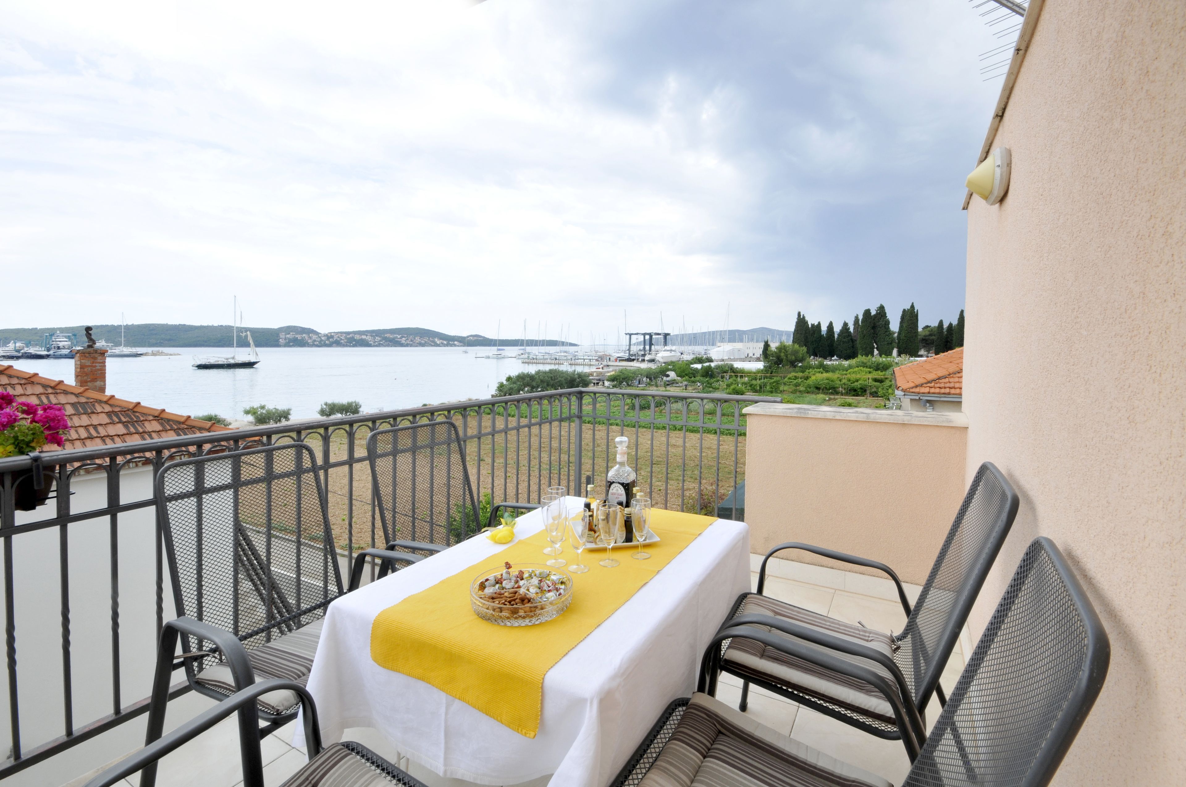 Appartement, terras, uitzicht op zee | Balkon