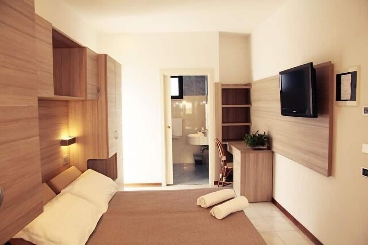 Coffres-forts dans les chambres, bureau, Wi-Fi gratuit