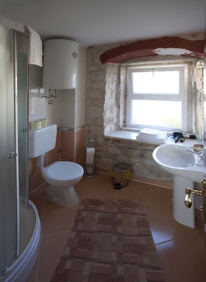 Studio, Sea View | Bathroom