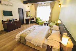 Quarto casal ou duplo superluxo | Frigobar, cofres nos quartos, escrivaninha, quartos à prova de som