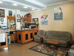 بار (في المنشاة)