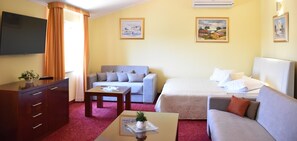 Superior Suite | Minibar, skrivebord, blendingsgardiner og lydisolert