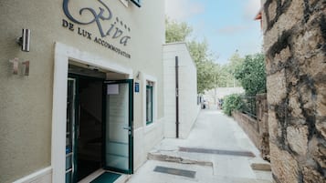 Fachada del alojamiento