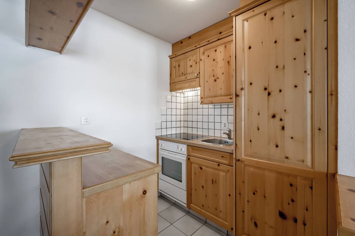 superior double room, 1 double bed, mountain view | private kitchen | full-sized fridge, oven, stovetop, coffee/tea maker