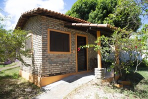 Standard-Ferienhütte | Minibar, Zimmersafe, Verdunkelungsvorhänge, kostenloses WLAN