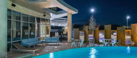 Seasonal outdoor pool
