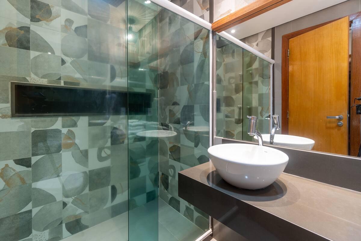 superior double or twin room, pool view | 1 bedroom, minibar, blackout curtains, iron/ironing board