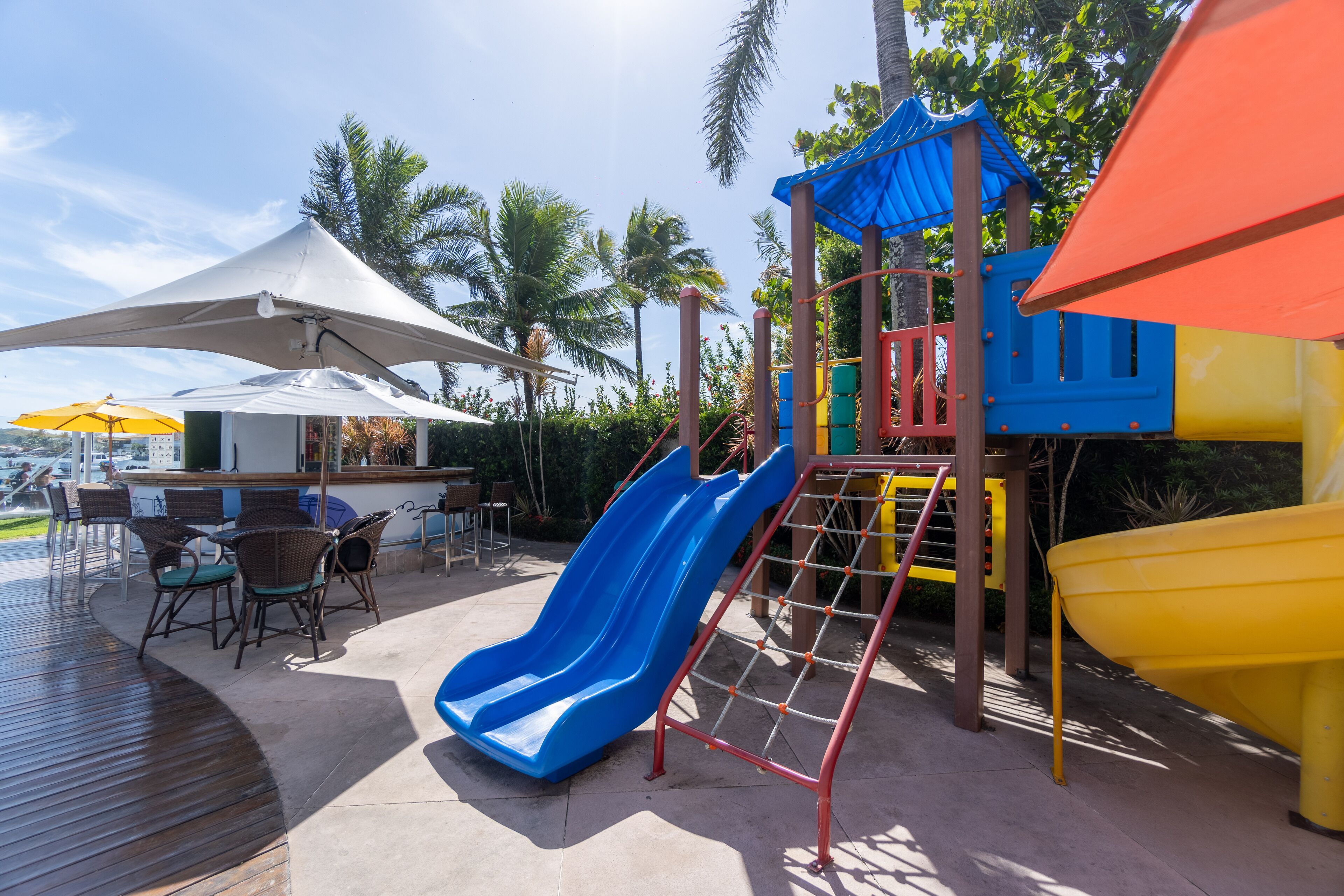 children’s play area – outdoor