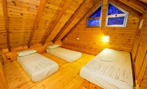 Suíte família | 1 quarto, roupa de cama