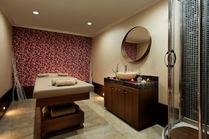 Sauna, steam room - Ramada by Wyndham Yalova (Yalova)