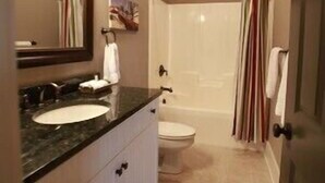 Premium Apartment, 3 Bedrooms, Non Smoking | Bathroom - 229 King Luxury Suites (Charleston)