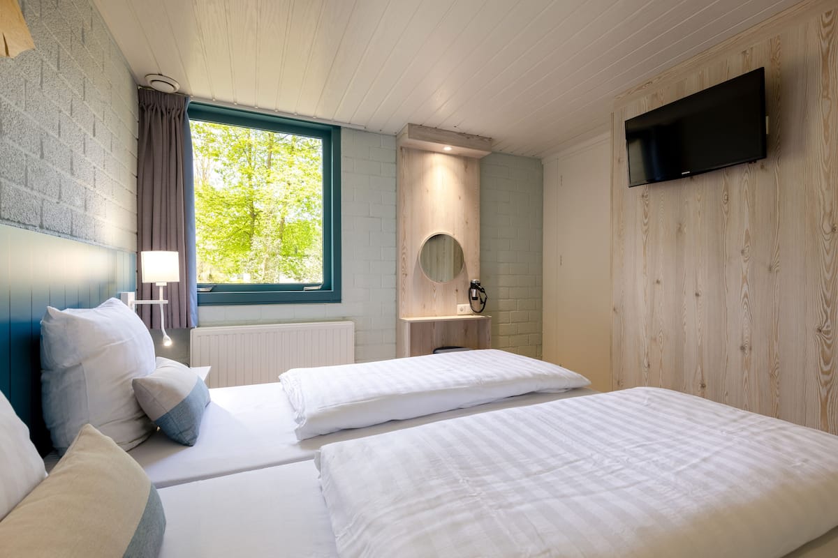 Premium Cottage, 2 Bedrooms | In-room safe, free WiFi, bed sheets