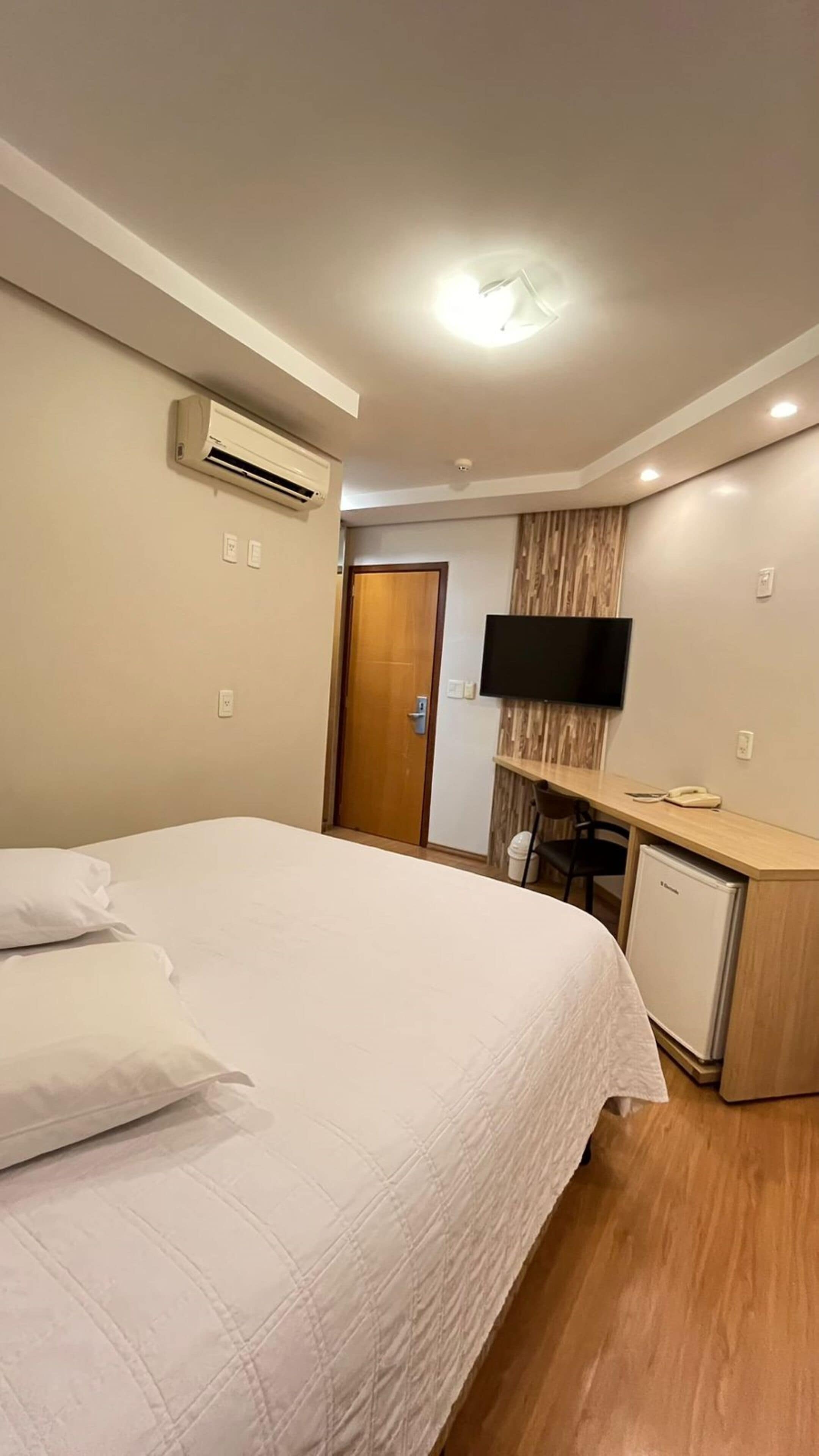 superior room | 1 bedroom, minibar, free wifi, bed sheets