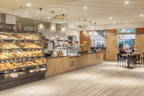 Desayuno buffet (con cargo)