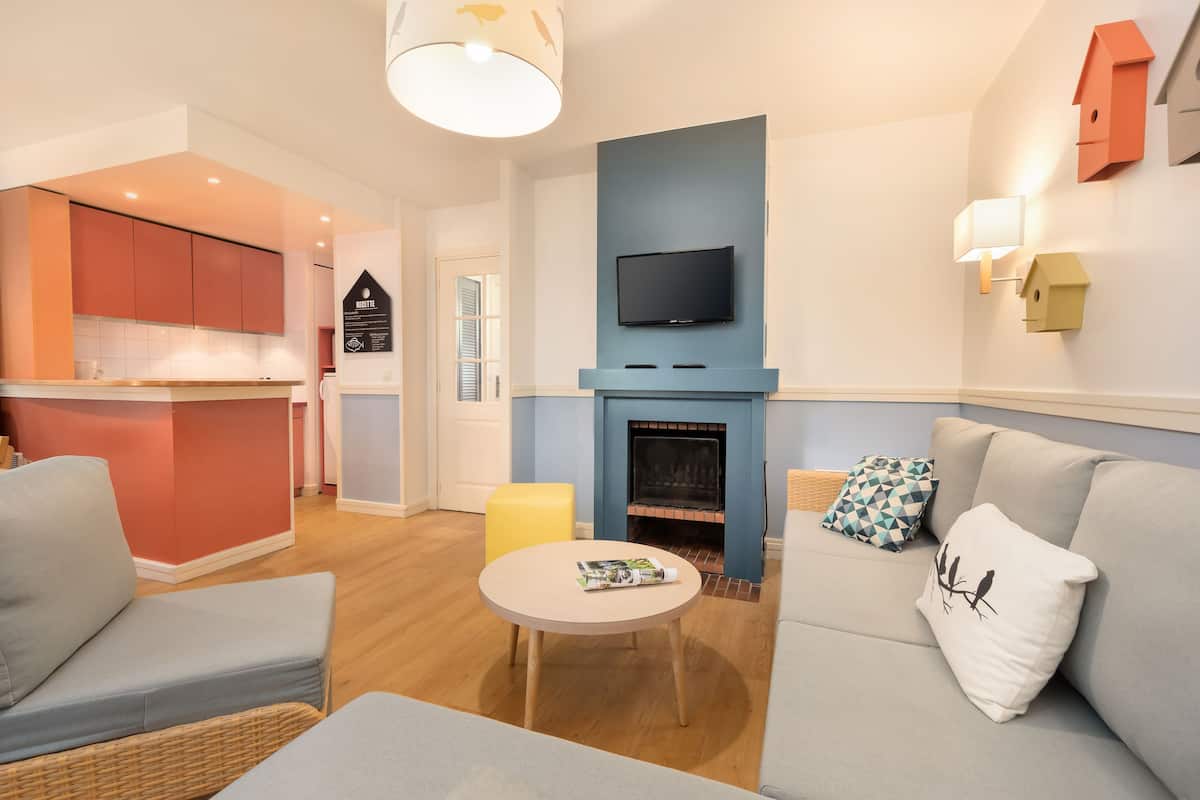 New Design Comfort Cottage 6 people | Living area | Flat-screen TV, fireplace