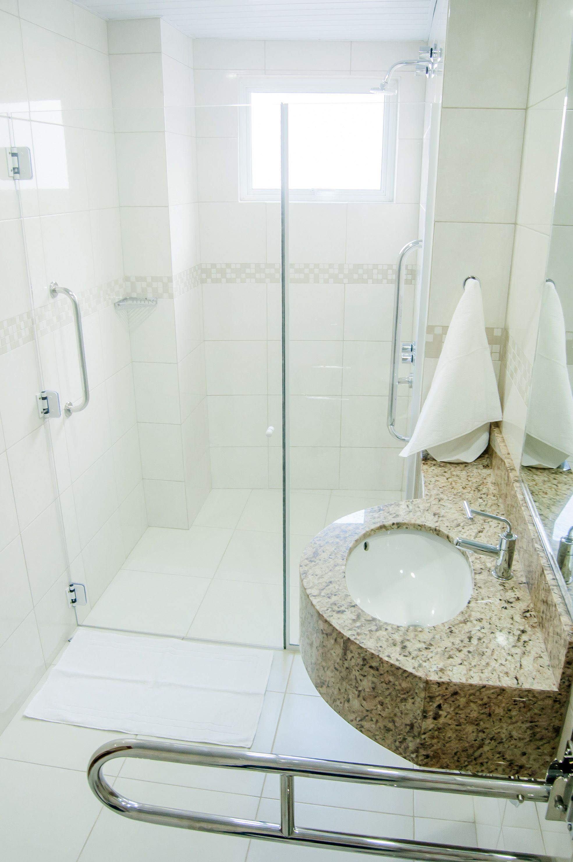 twin room, accessible (double room pcd) | bathroom | shower, free toiletries, hair dryer, towels