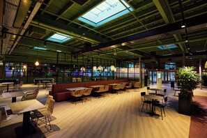 Restaurant - Center Parcs Les Hauts de Bruyères (Chaumont-sur-Tharonne)