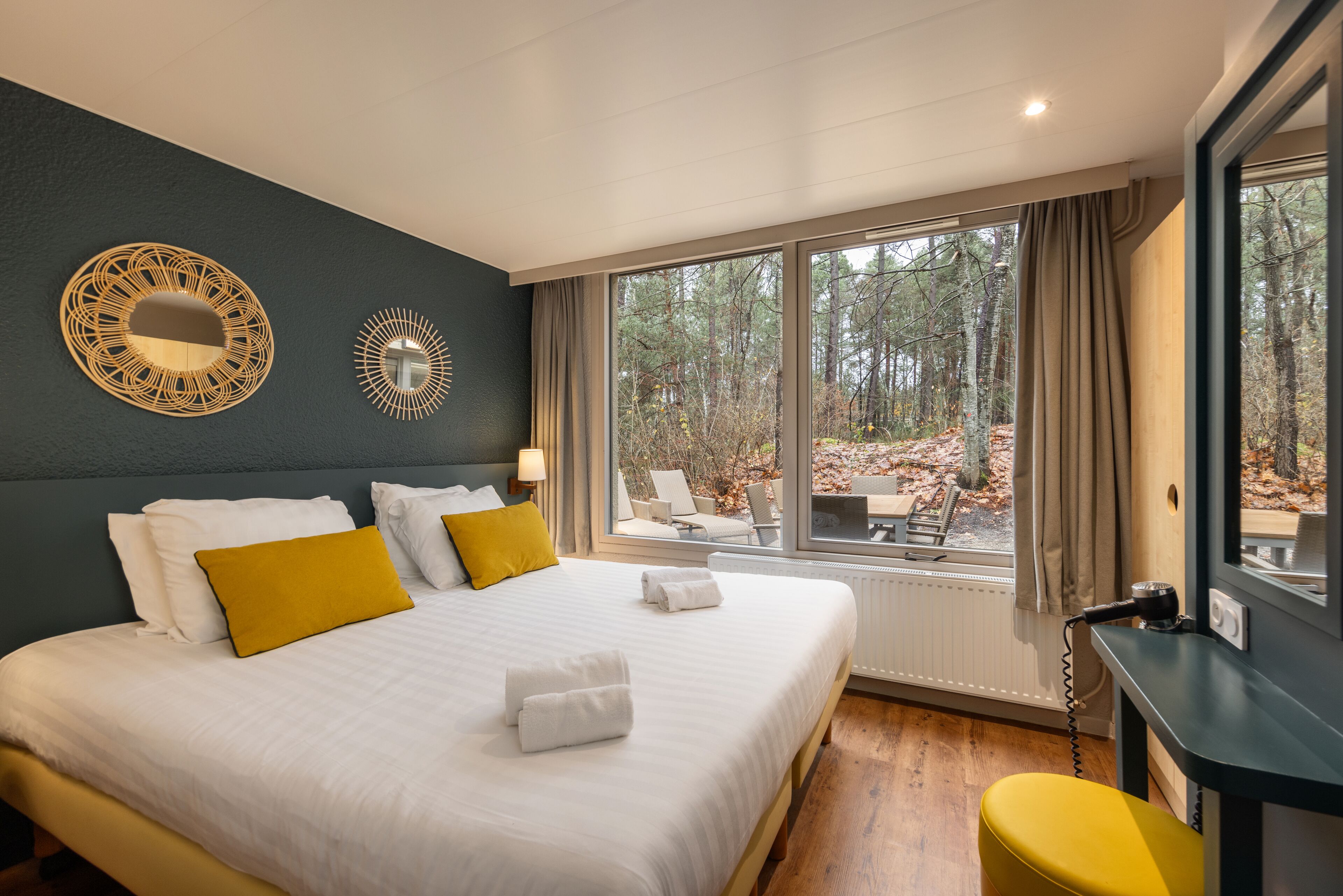 Chambres insonorisées, Wi-Fi, draps fournis