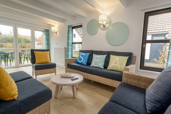 Comfort Cottage | Living room