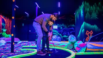 Mini-golf