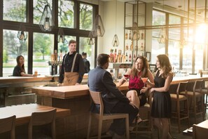 Alfresco dining, open daily