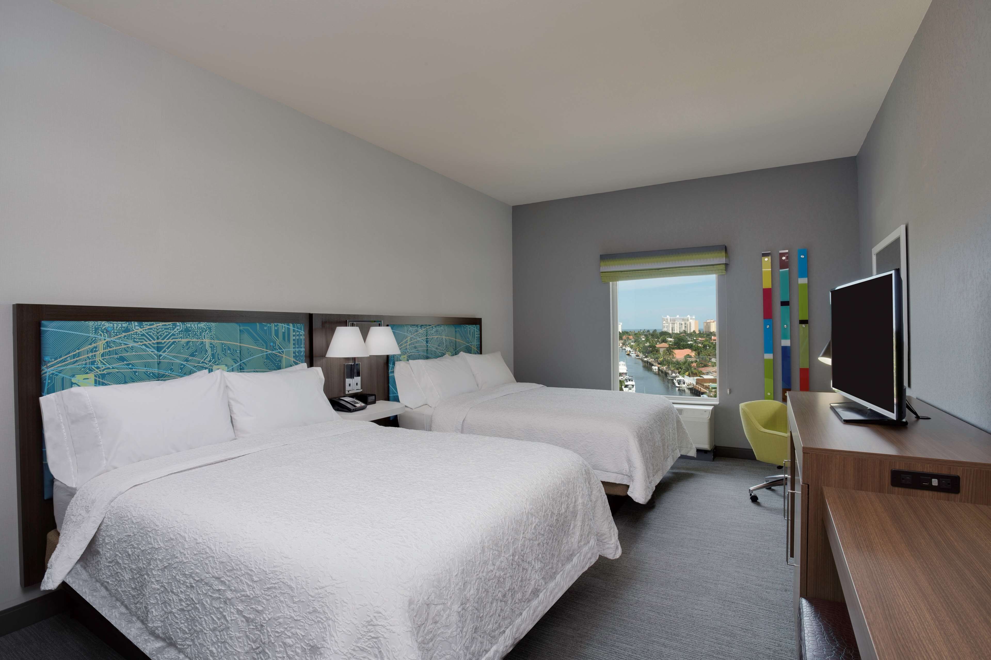 1 bedroom, in-room safe, desk, iron/ironing board