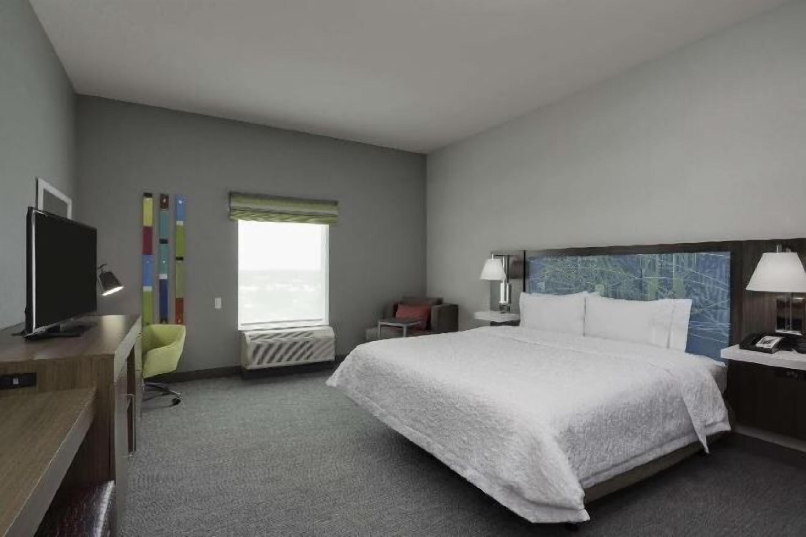 In-room safe, desk, iron/ironing board, free WiFi