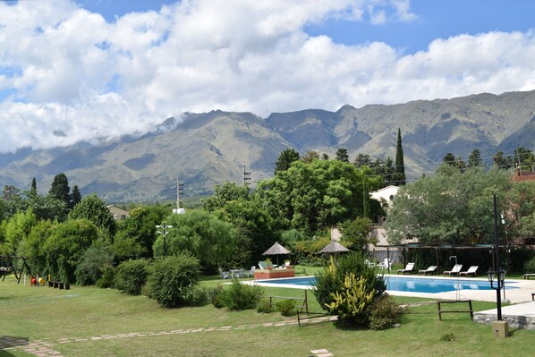 Garden - Posada Los Alamos (Merlo)