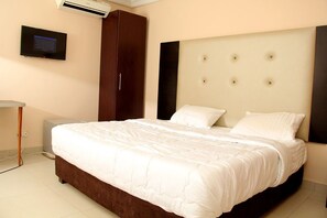 Chambre Exécutive, 1 lit double | Draps fournis