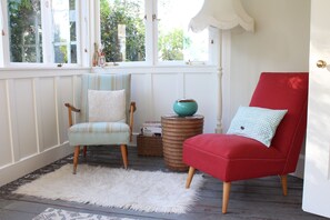 Watercolour Room - Browns Boutique Bed and Breakfast (Whanganui)