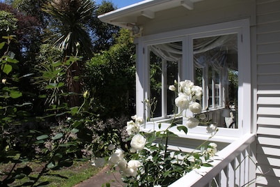 Browns Boutique Bed and Breakfast