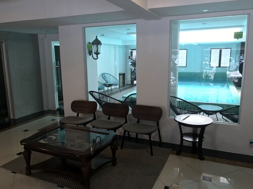 MIL The Boutique Residence