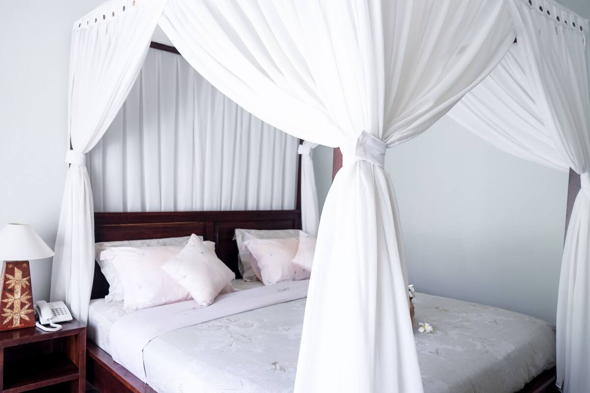 villa, 2 bedrooms, private pool | 1 bedroom, premium bedding, in-room safe, desk