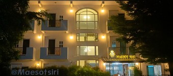 Maesot Siri Hotel