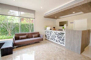 Lobby lounge - Fortune D Plus Hotel Khaoyai (Pak Chong)