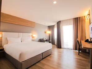 In-room safe, desk, free WiFi - Fortune View Khong Hotel Nakhon Phanom (Nakhon Phanom)