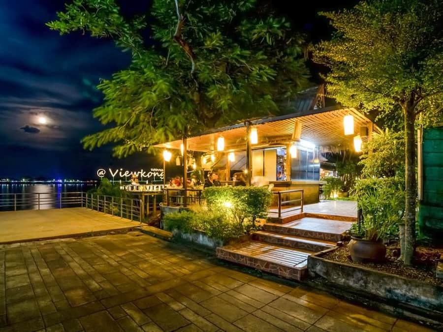 2 restaurants, breakfast, lunch, dinner served; Thai cuisine