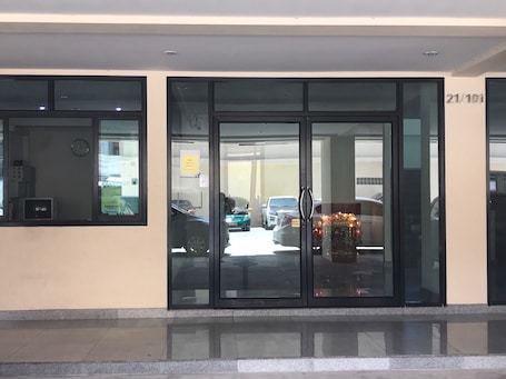 Mostrador para check-in y check-out