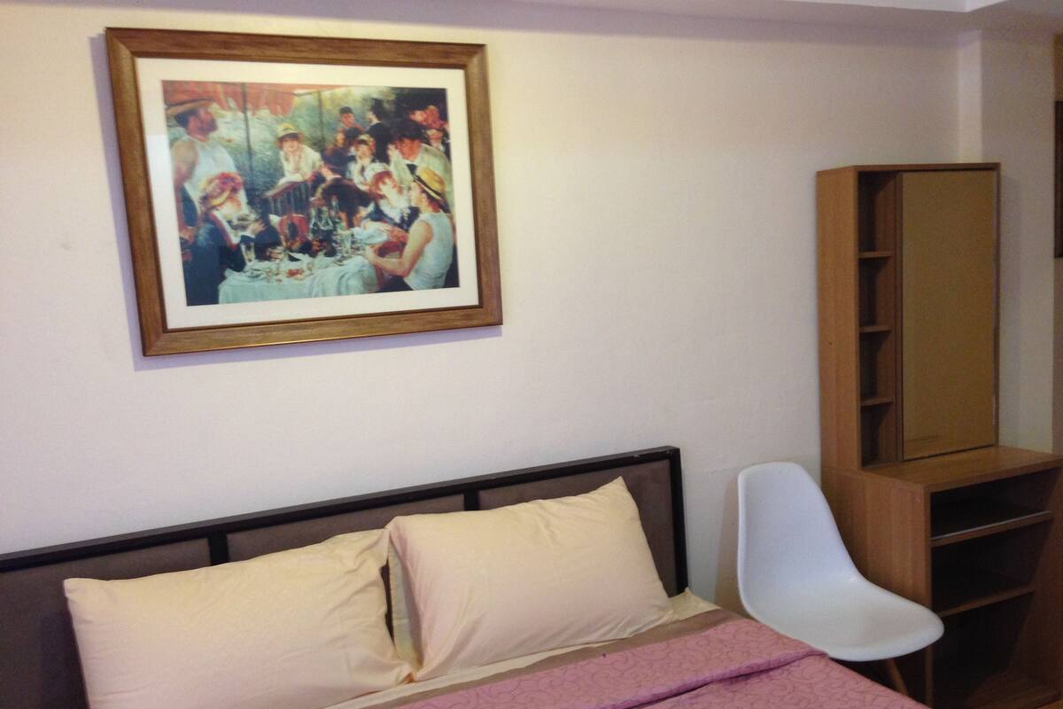 Standard Room | Free WiFi