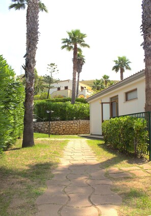 Garden - Residence Antigua (Bonifati)